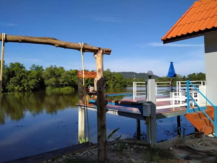 Khum Thong Resort Takuapa エクステリア 写真