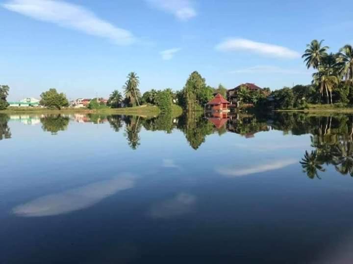 Khum Thong Resort Takuapa エクステリア 写真