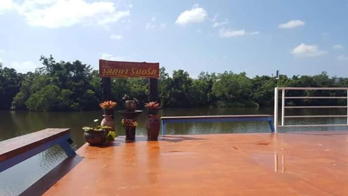 Khum Thong Resort Takuapa エクステリア 写真